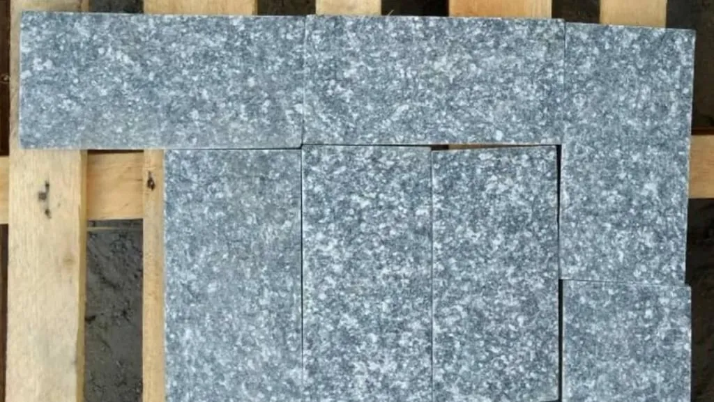 Pedras Miracema cinza 11.5 x23