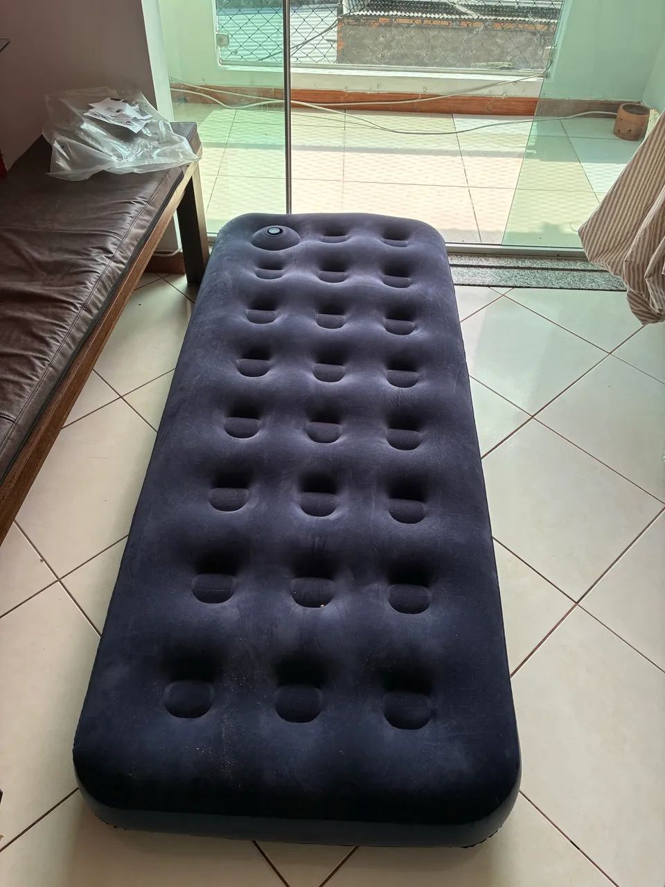 Colchão Inflável Solteiro Mor com Bomba Manual - Foto 4