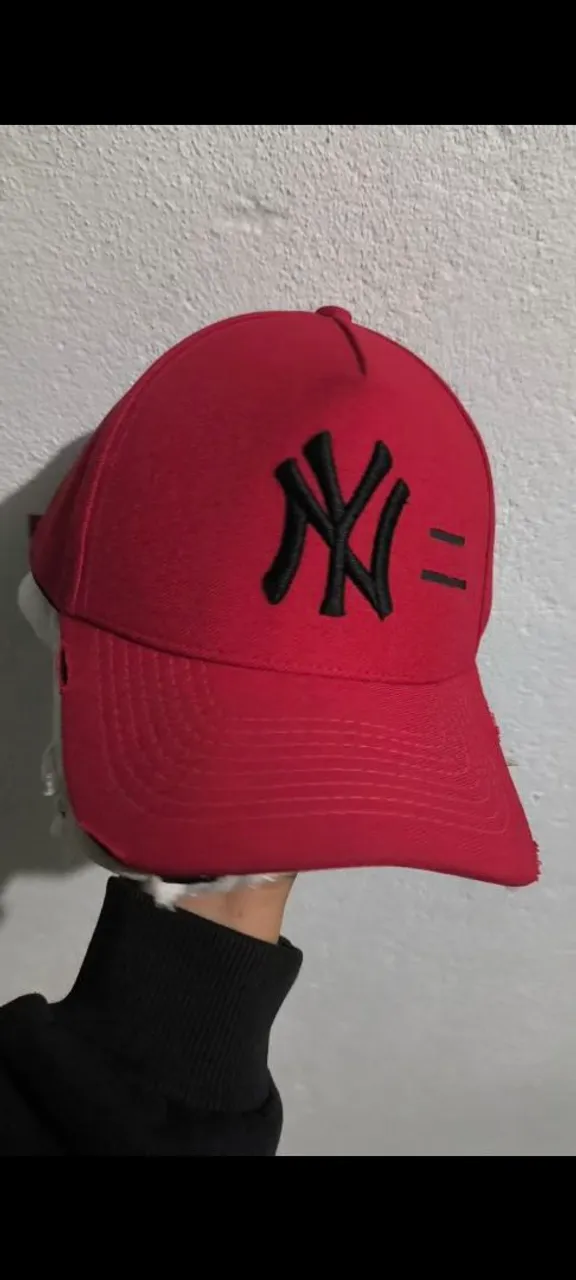 Boné NY Vermelho