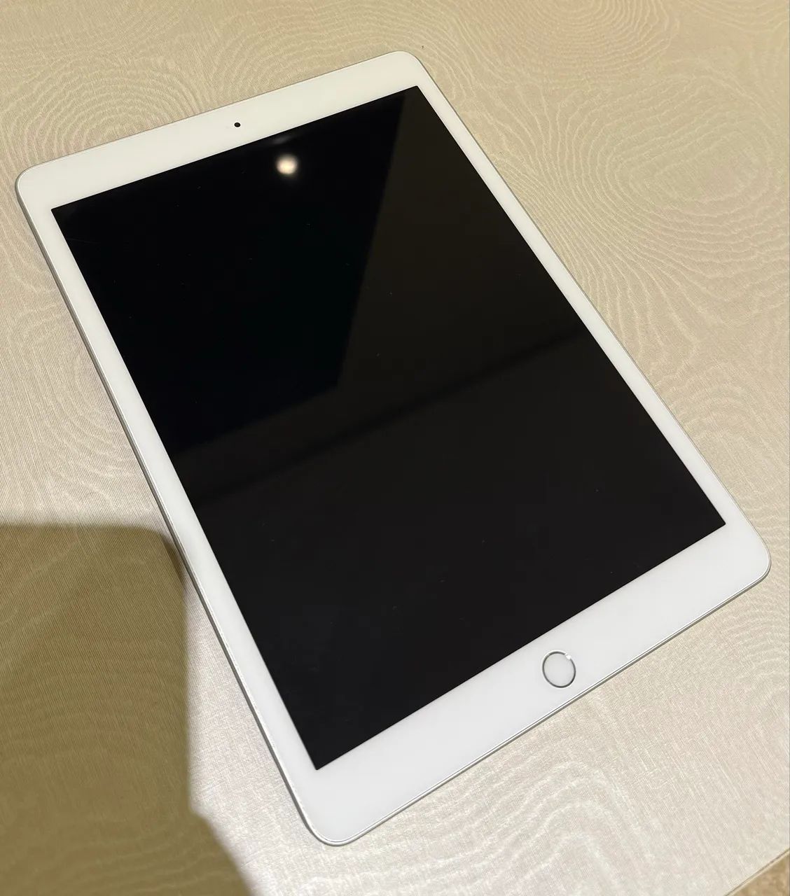 iPad 8 geração 32gb - Tablets e E-Readers - Vila Aviação, Bauru