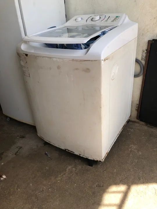 Máquina de lavar 12kg Eletrolux precisa troca bomba - Foto 4