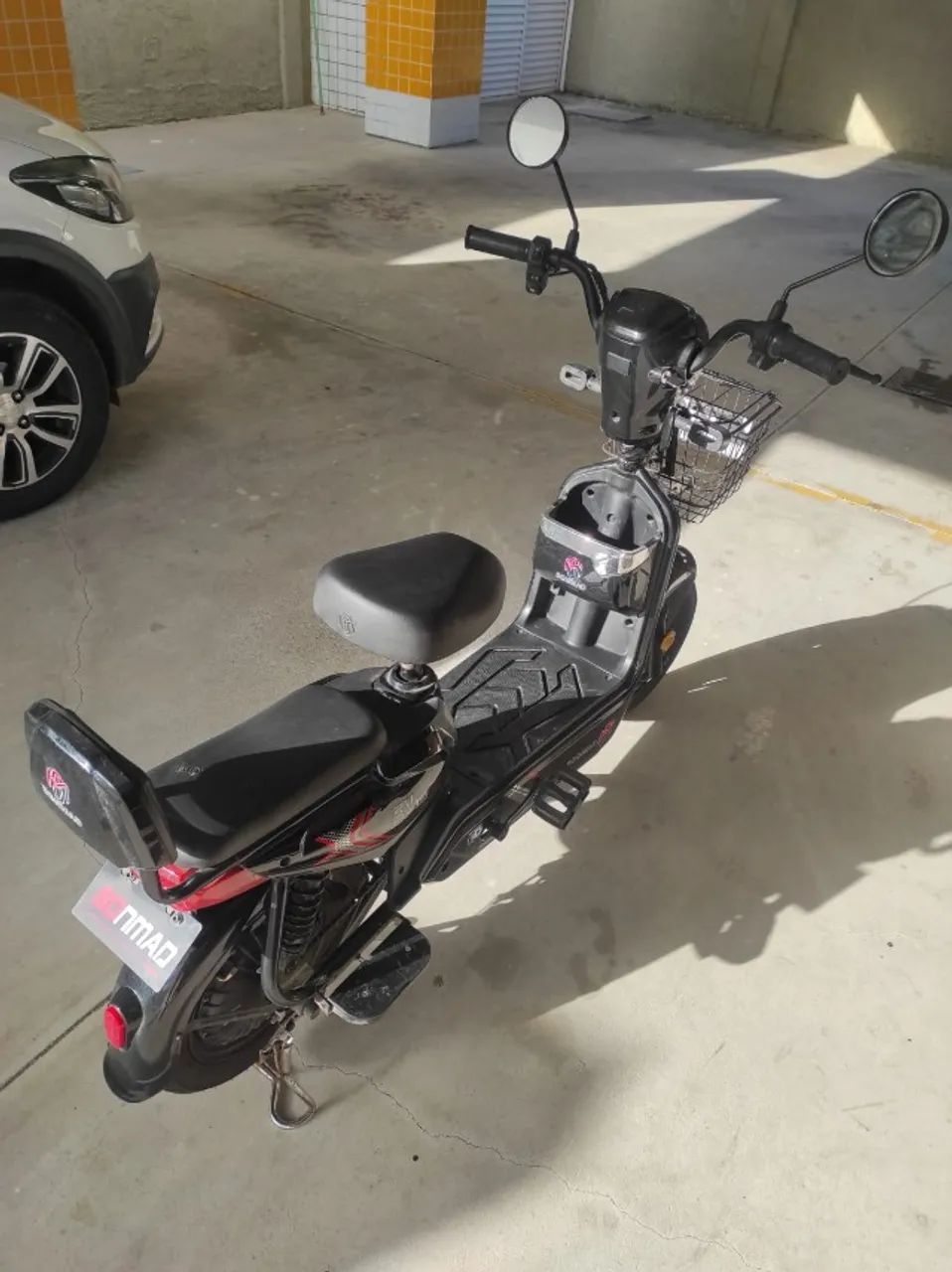 BICICLETA ELÉTRICA - SEMI NOVA - Foto 2