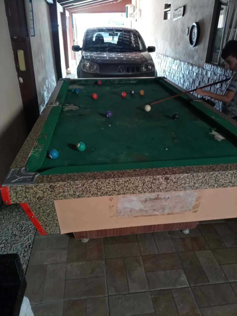 Selling a pool table with cues, balls and rack64315086687617123