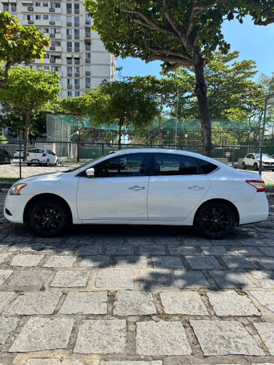 Aluguel pra Uber Nissan Sentra alugo Uber black - Foto 5