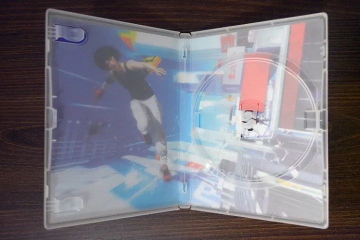 Jogo Mirror's Edge 2008 - Original PC Windows Completo + Disco Bônus - Foto 2