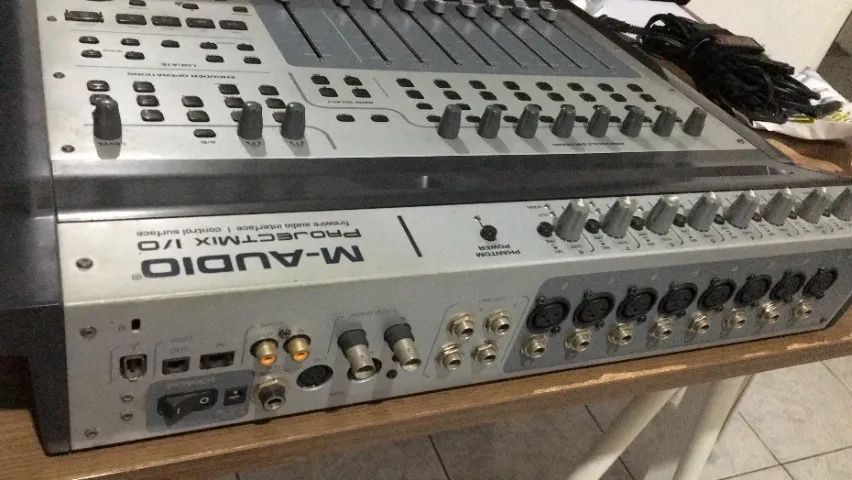 Mesa interface M-Audio Projectmix - Foto 5