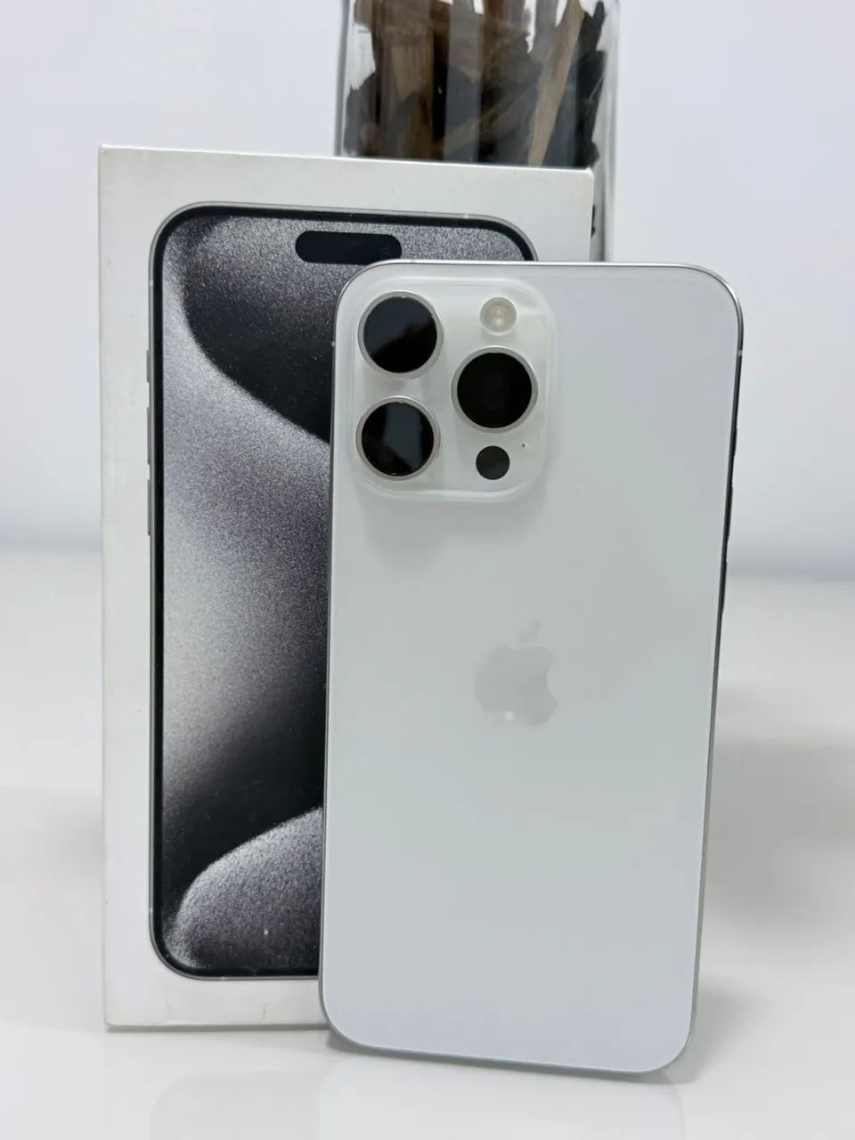 Iphone 15 Pro Max 256gb. Impecável - Celulares e Smartphones