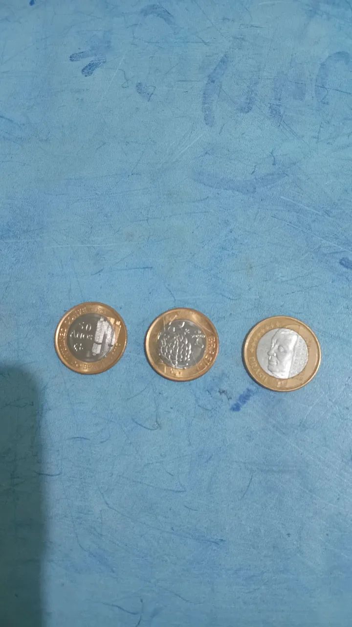 Three ancient coins each 3000,3000,500,0064551292786049121