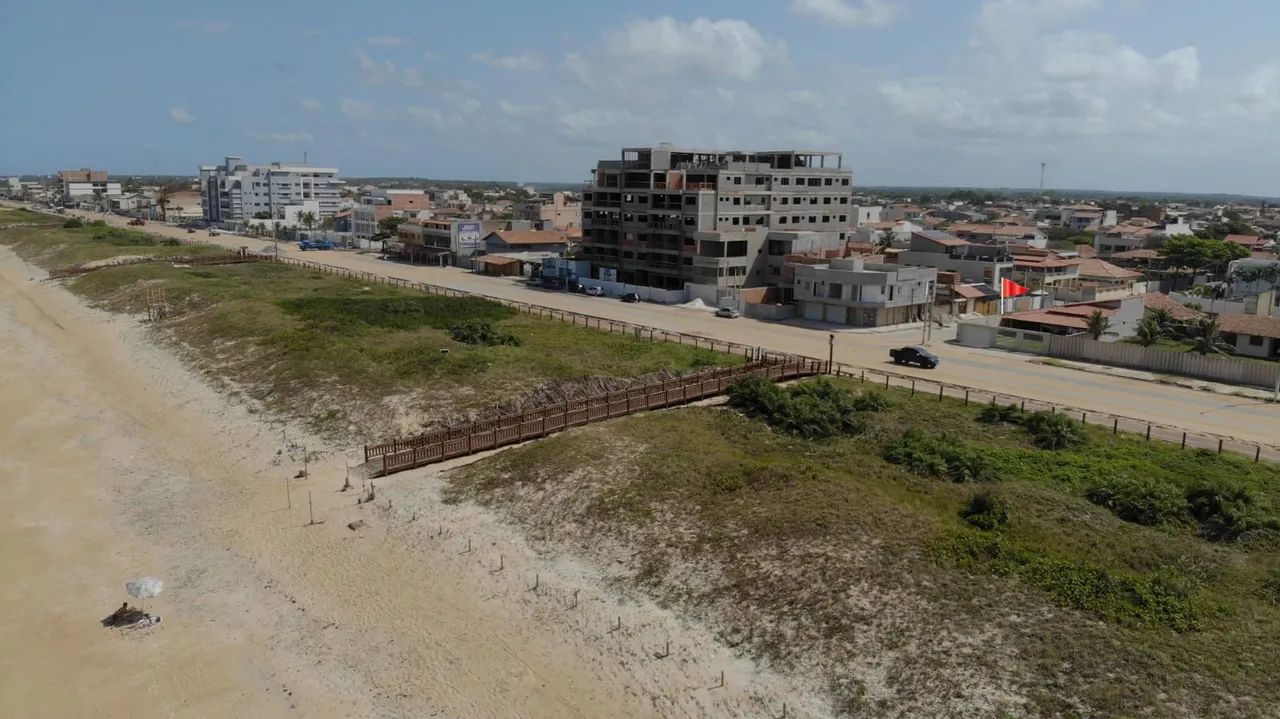 Casa toda mobiliada debaixo do chalé na primeira quadra da praia de Guriri ES - Foto 2
