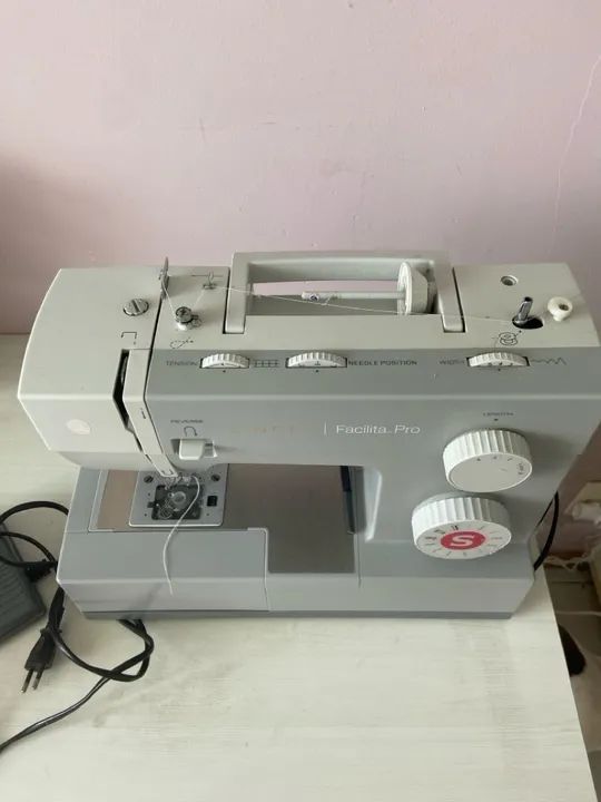 Máquina de Costura Singer Facilita Pro 4411 - Foto 3