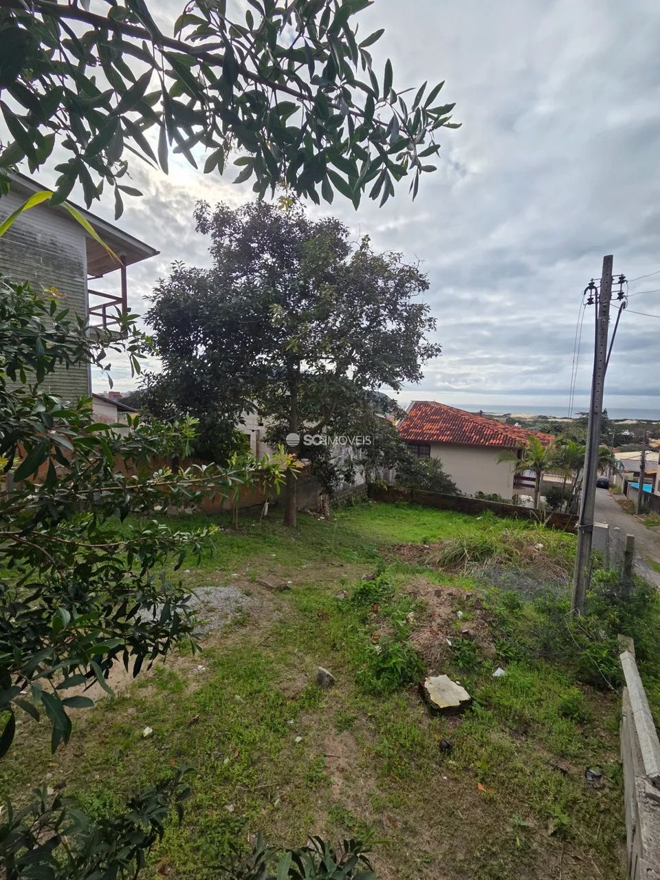 Terreno de 275m² com vista mar