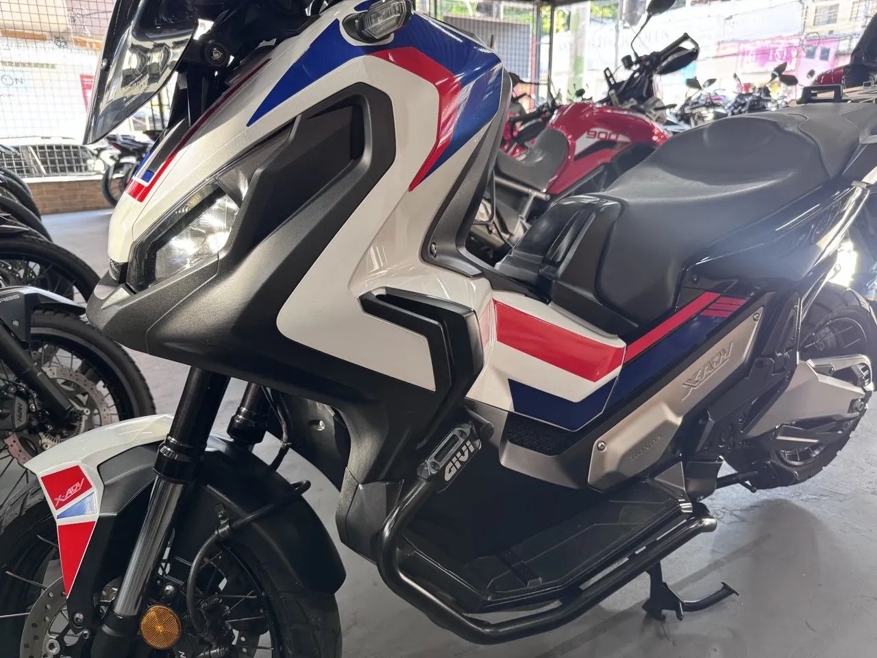 Honda X-adv 2018 - Foto 3