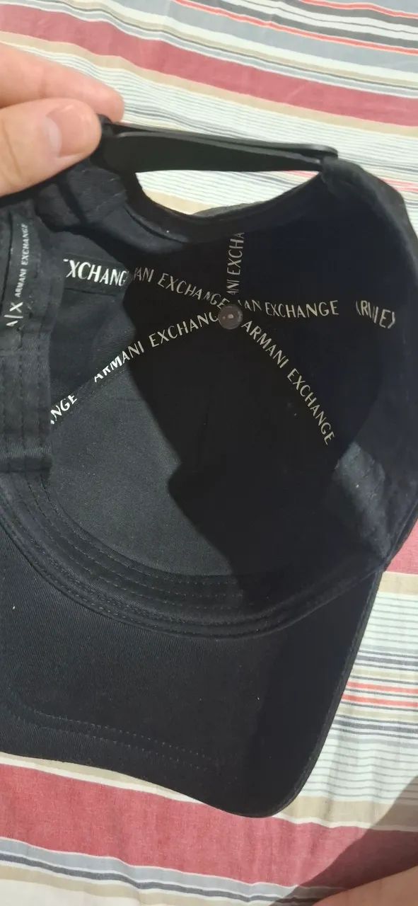 Boné Armani Exchange Hologram Rainbow Original - Preto - Foto 3