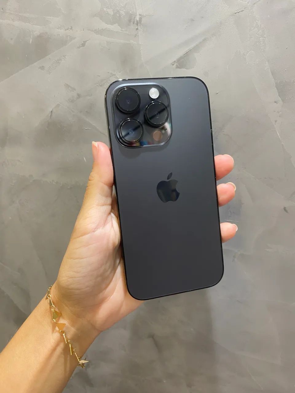 iPhone 14 Pro