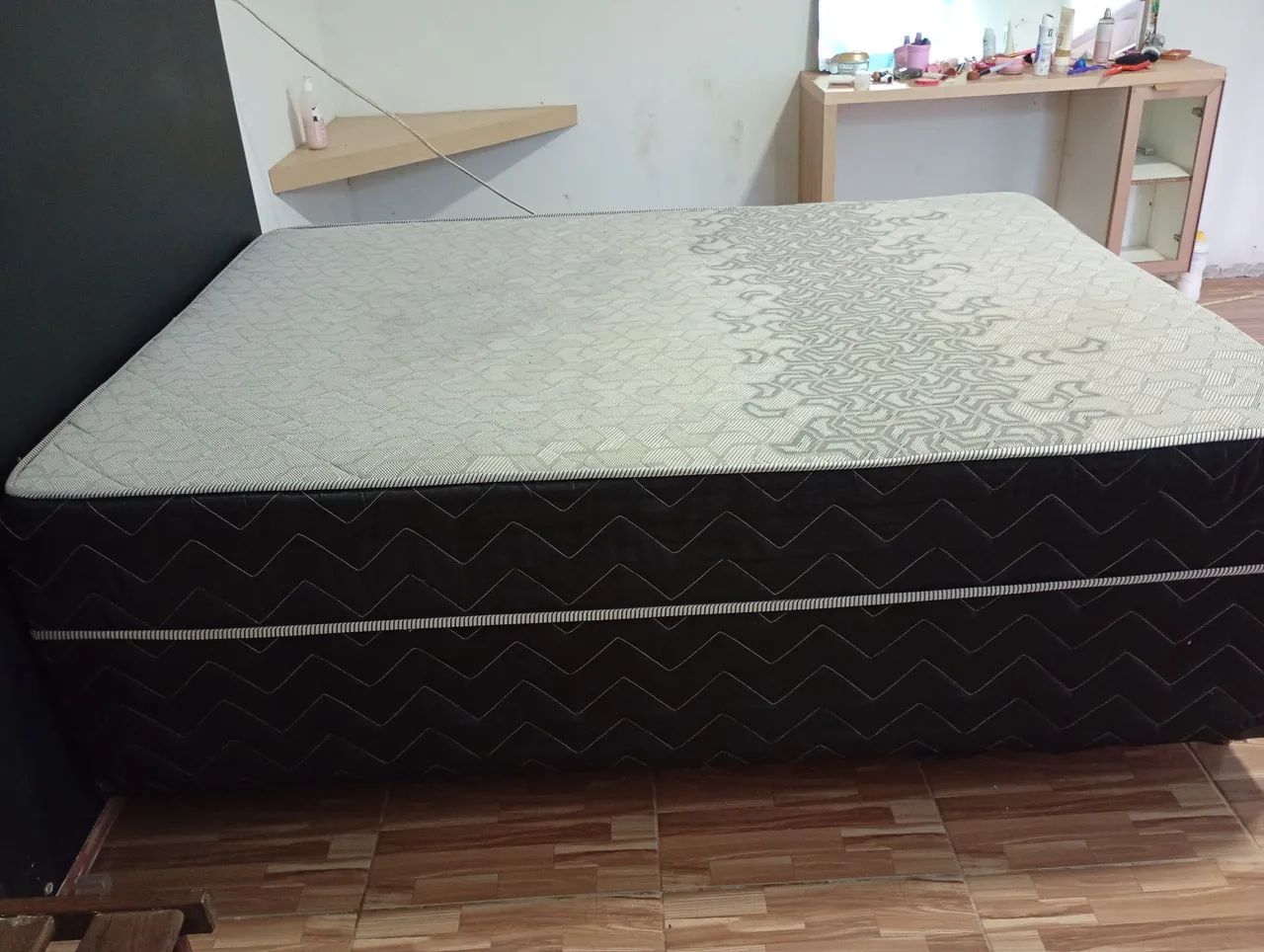 Cama a venda 
