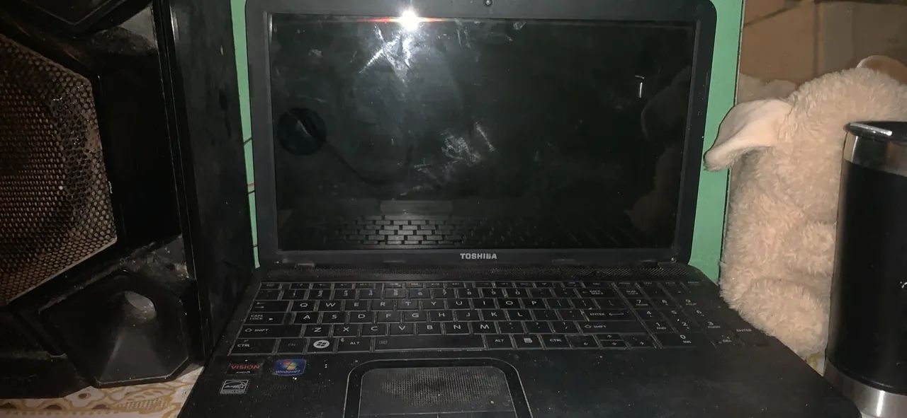 550 caixa de som da Samsung e notebook tudo, está tudo funcionando  - Foto 2