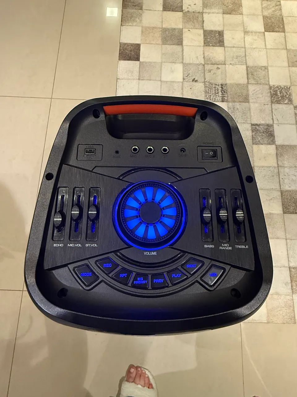 Caixa de Som Amplificada SUMAY com LED + 2 Microfones Shure - Foto 2
