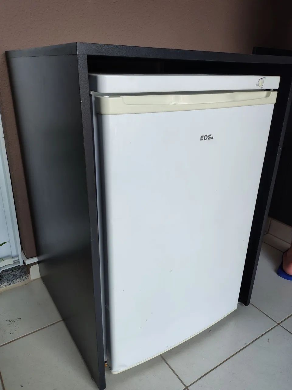 Vendo Freezer Vertical+ Móvel em Mdf - Foto 3