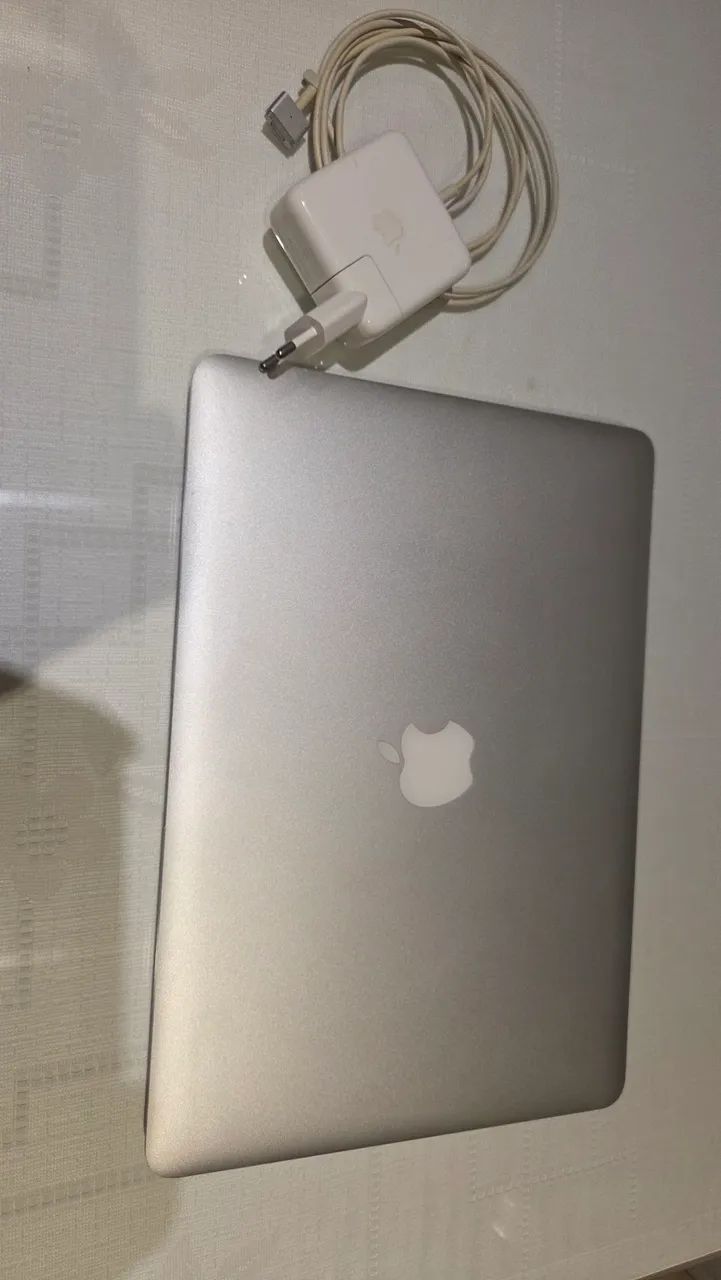 Macbook Air 2017 core i5