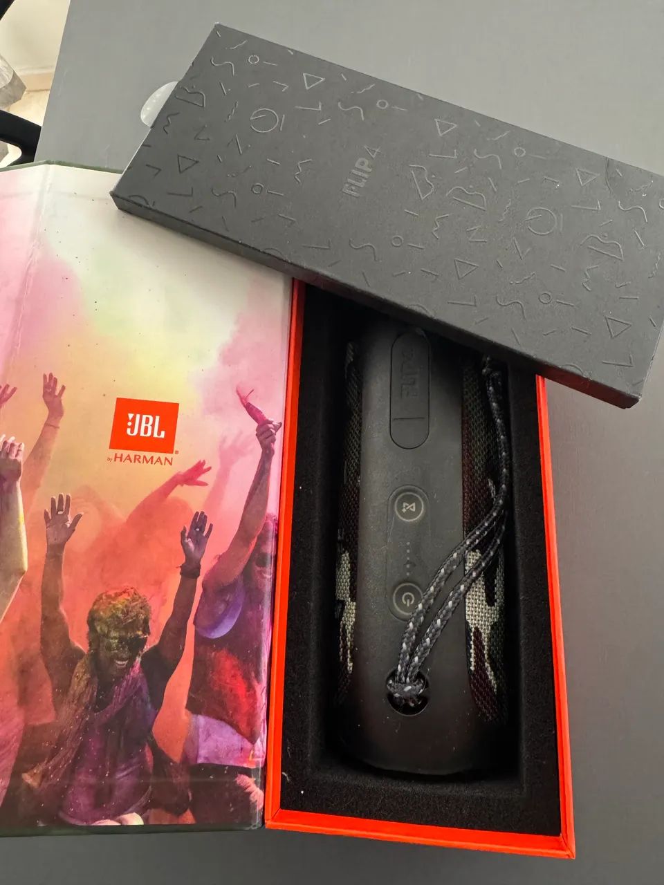 Caixa JBL Flip 4