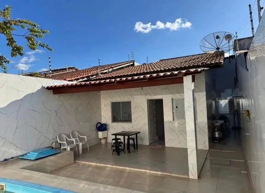 VENDO ÓTIMA CASA EM MARCÍLIO DE NORONHA 