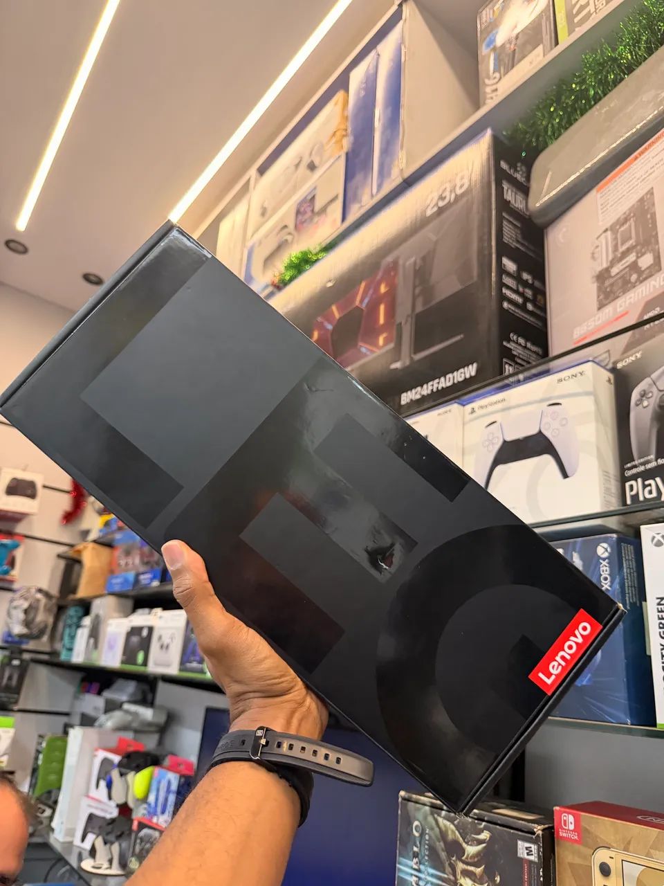 Legion Go com 2Terabyte, Completo com caixa  - Foto 4