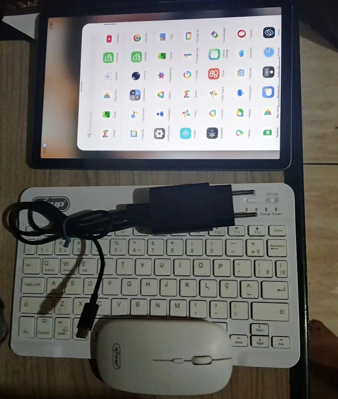 Tablet Lenovo TAB Octa-Core 4GB RAM com Teclado e Mouse <br><br>64GB Cinza ZAEH0151BR - Foto 2
