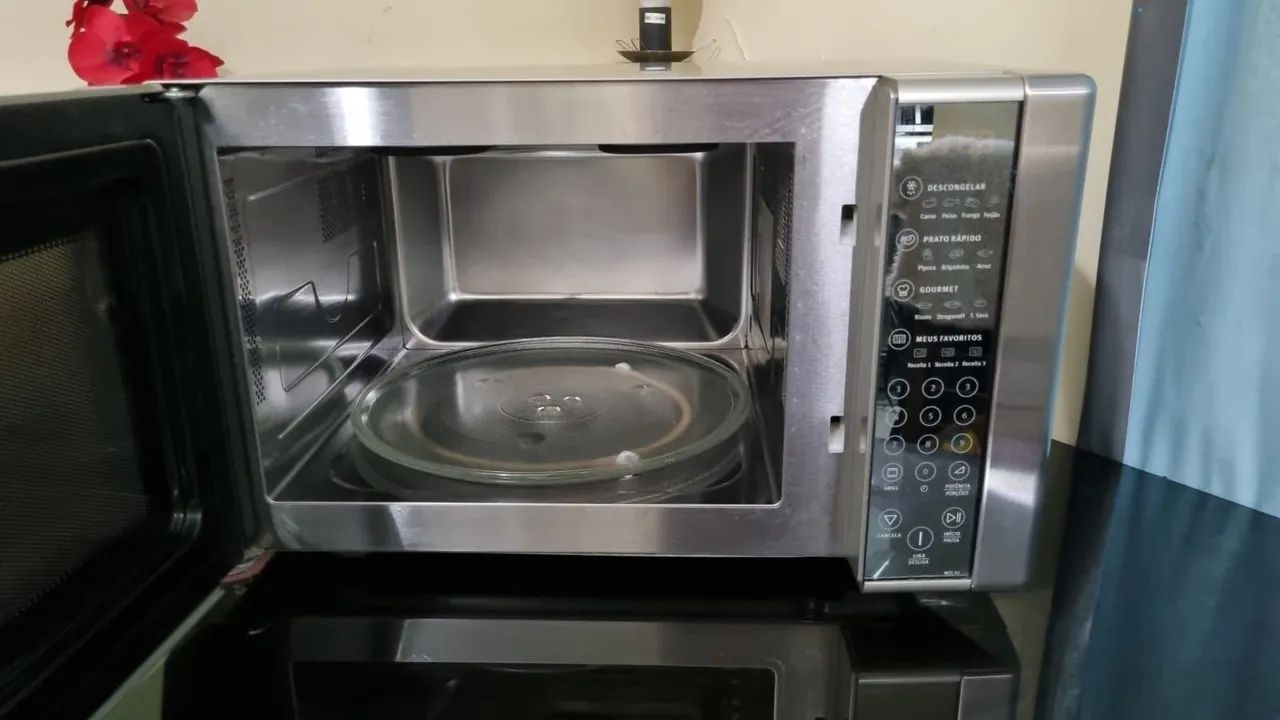 Microondas Inox Electrolux MEC41 - Foto 2