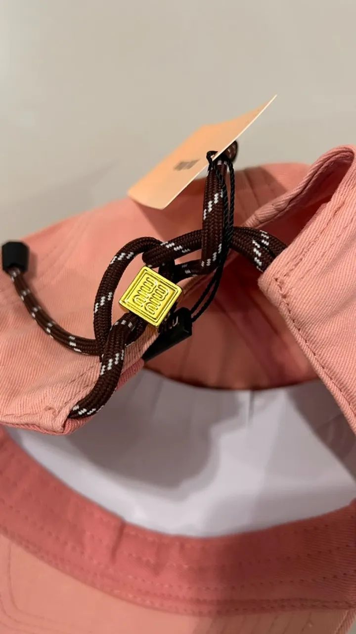 BONE MIU MIU CLASSICO ORIGINAL ROSA - Foto 2