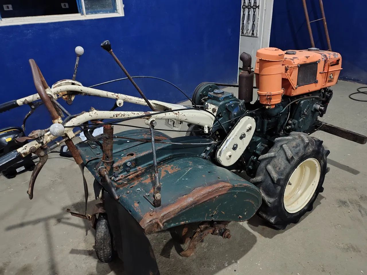 Trator Tobata - Foto 4