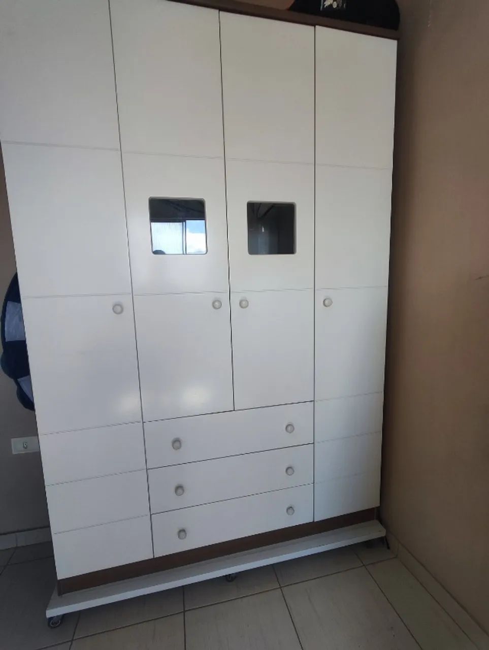 Guarda roupa de criança!