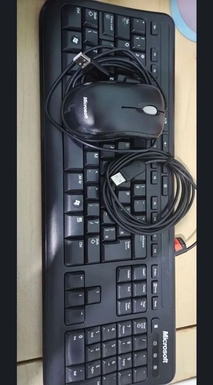 Teclado e Mouse Microsoft 