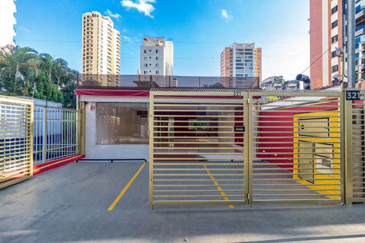Loja na Rua Barão de Melgaço, 321  230 m²