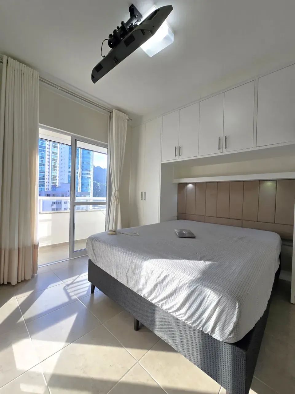 Apartamento para aluguel possui 100 metros quadrados com 2 quartos - Foto 10