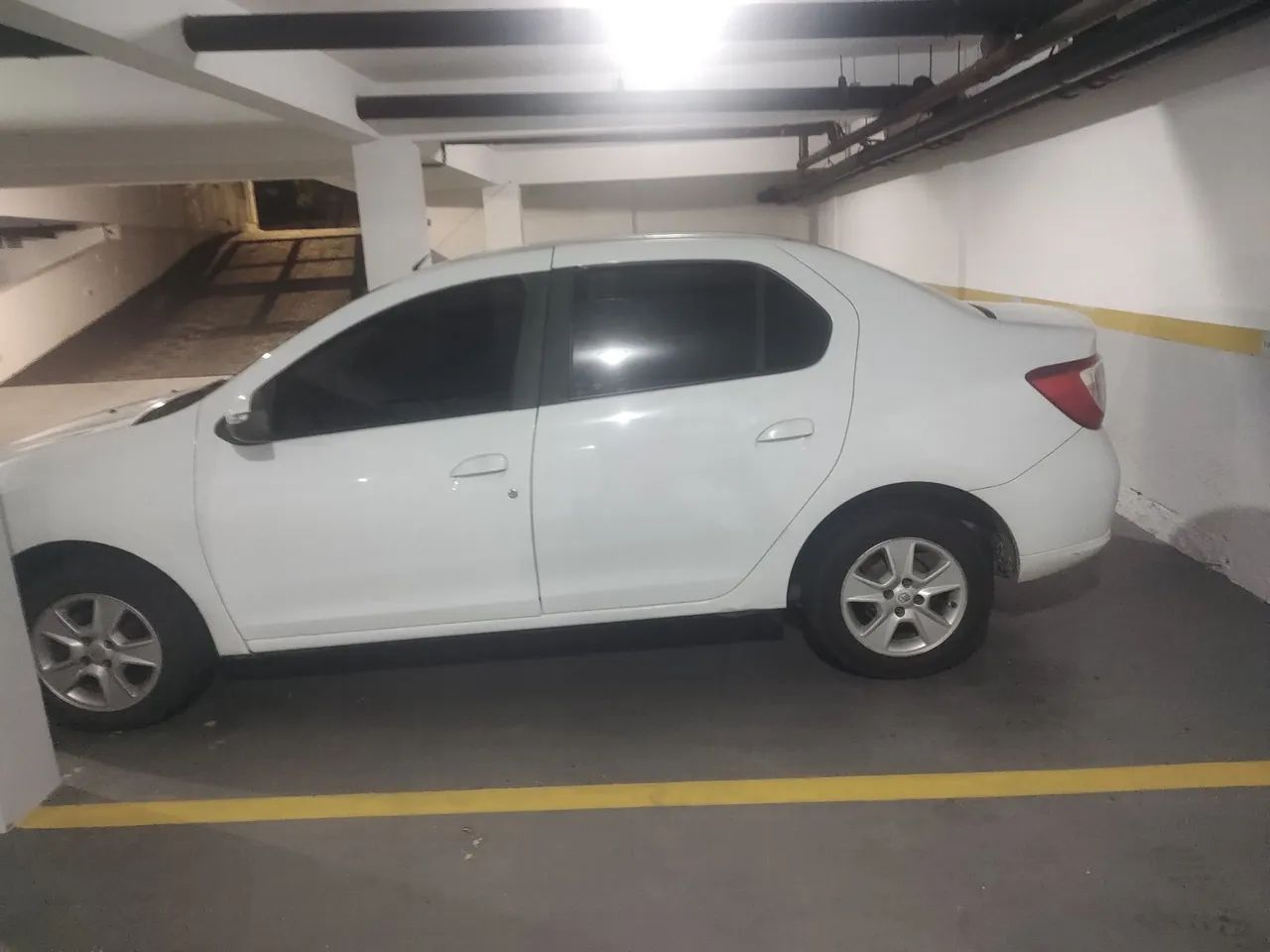 Renault Logan LOGAN Dynamique Hi-Flex 1.6 8V 4p 2014
