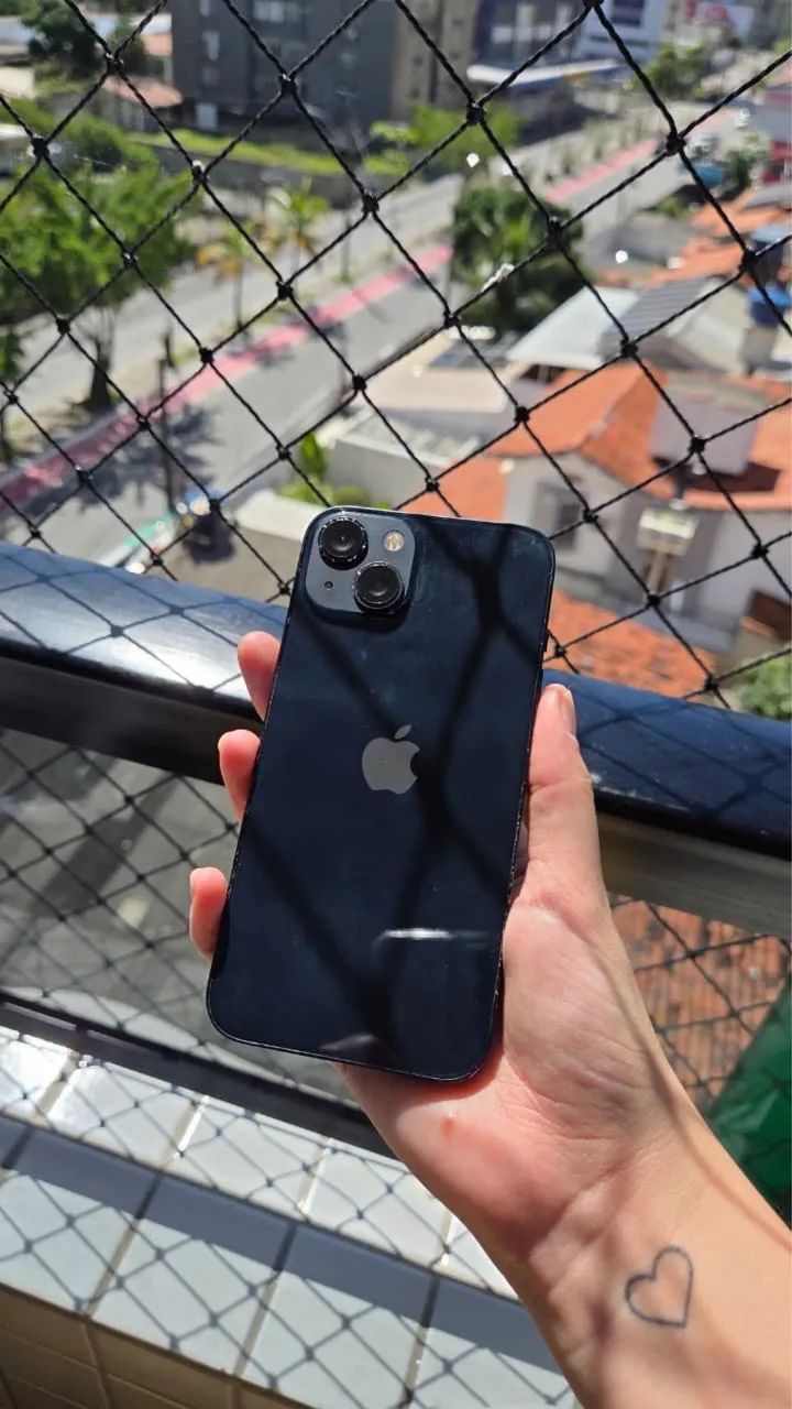 Iphone 13 (128gb preto) - 75% de bateria - Foto 3