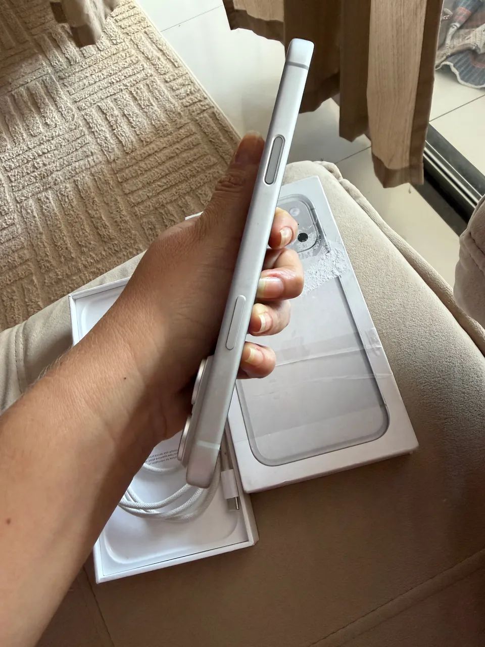 Iphone 17 pro Max trincado  - Foto 4