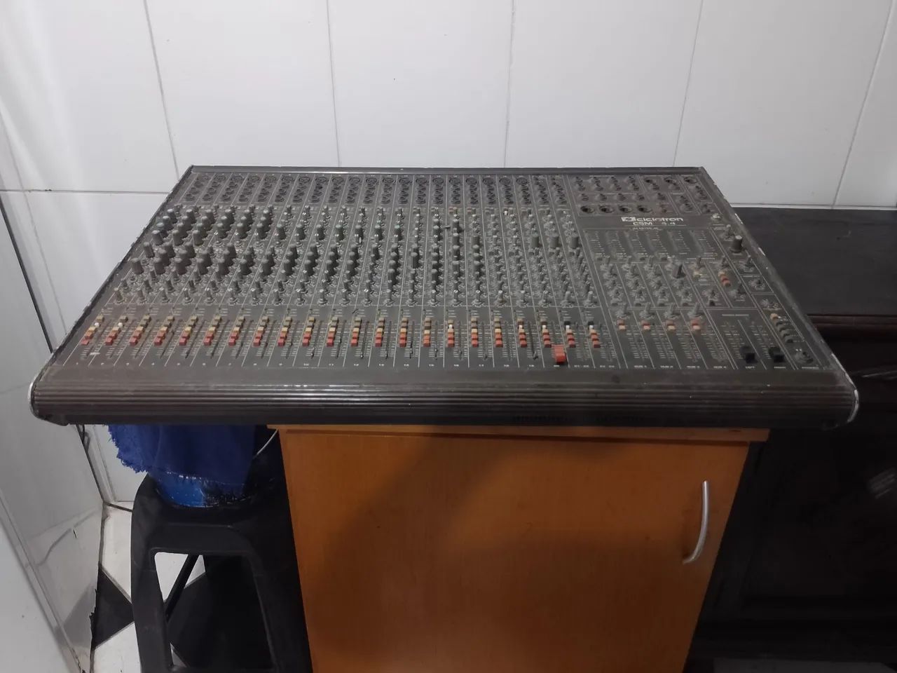 MESA DE SOM  - Foto 4