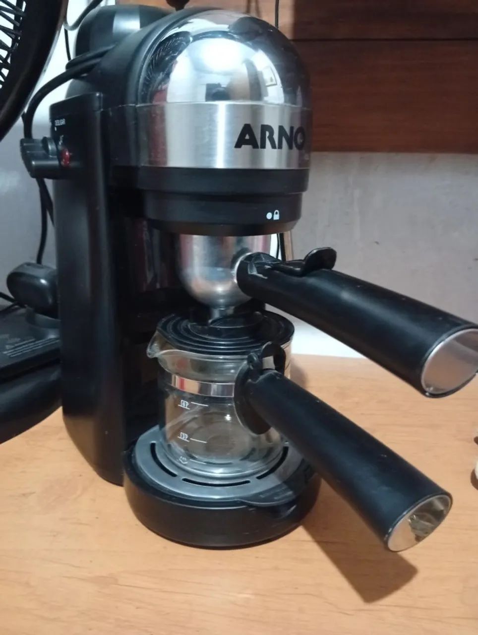 Cafeteira Arno espresso compacta 