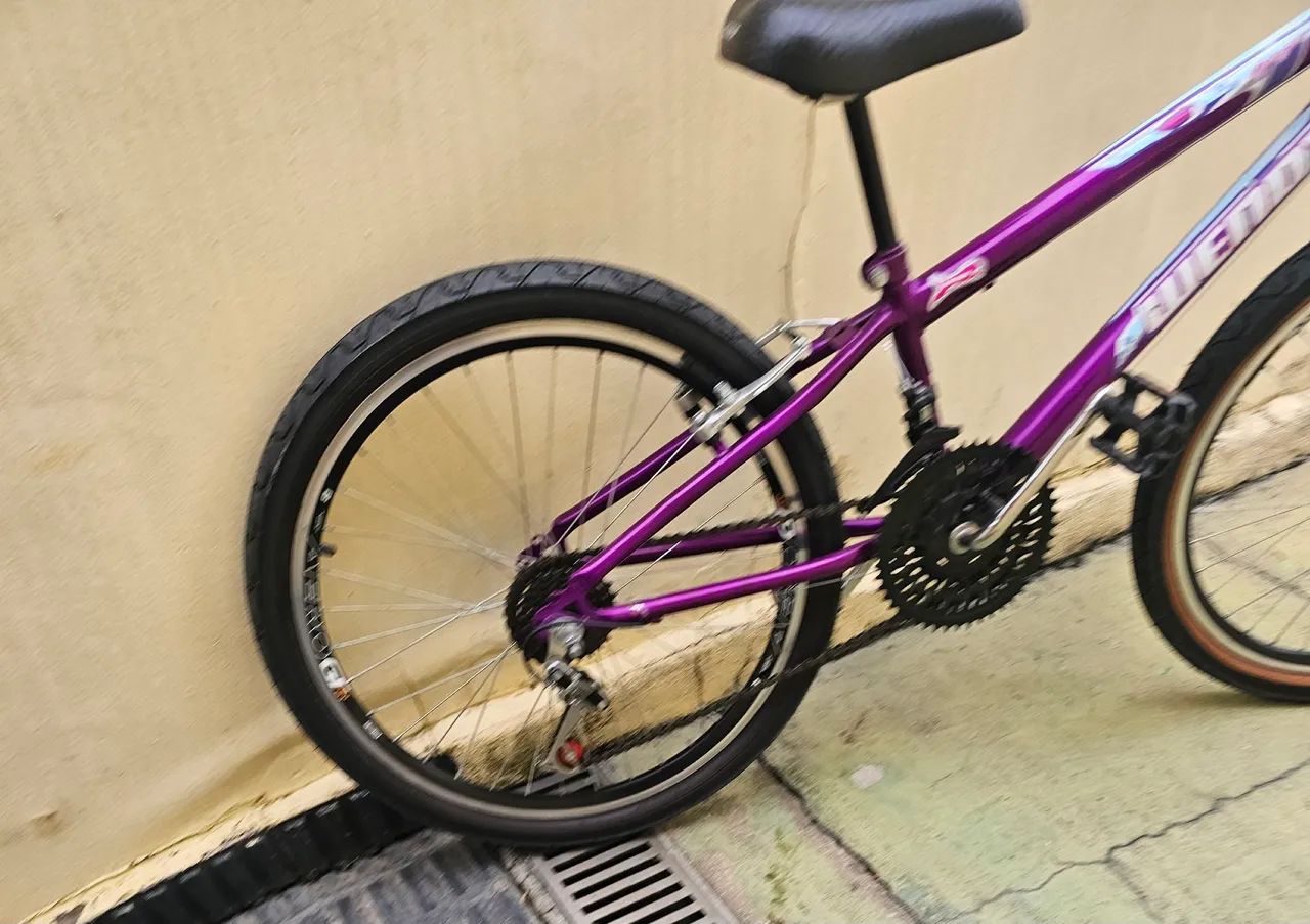Vende-se bicicleta  Aro  24 - Foto 2