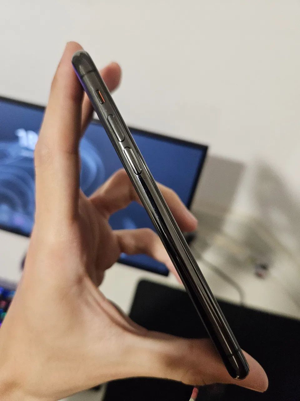 iPhone 11 Pro - Muito Bem Cuidado, Nota Fiscal e Acessórios - Foto 4