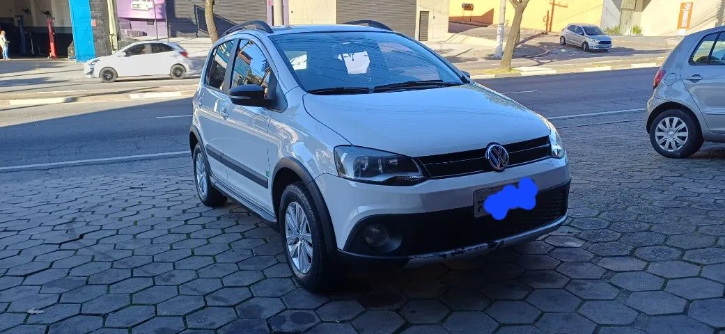 Volkswagen Crossfox CROSSFOX 1.6 Mi Total Flex 8V 5p 2014