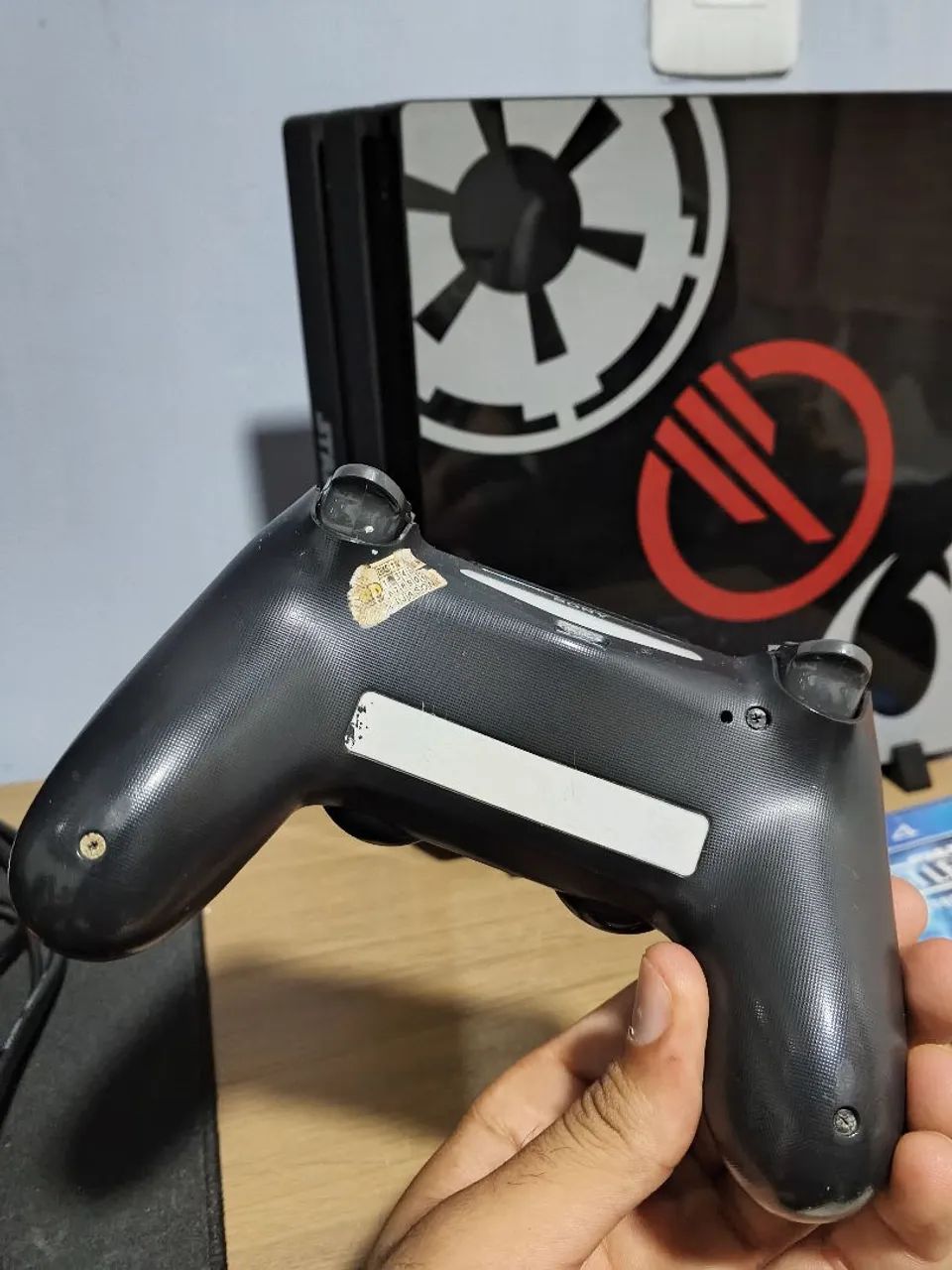 PS4 PRO Edição Star Wars  - Foto 3