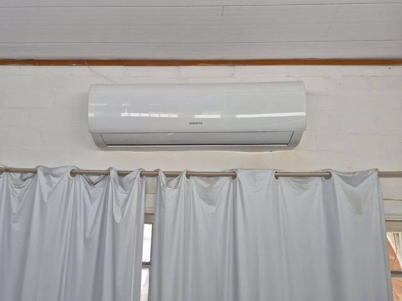 Split Agratto 22000 btus