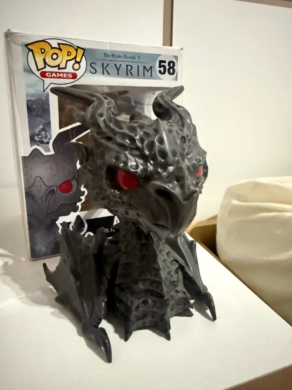 Skyrim Alduin Funko Pop - Foto 5