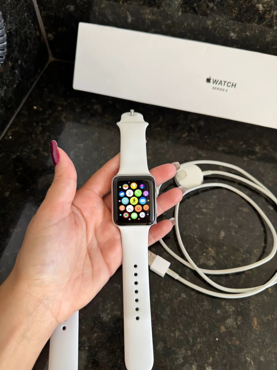 Apple Watch Serie 3 42mm - excelente estado e acessórios originais
