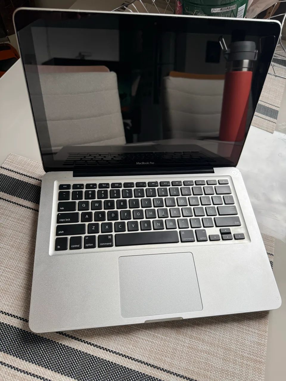 Vende-se MacBook Pro