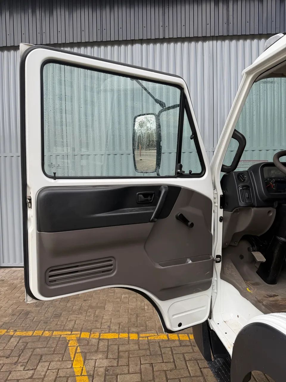 Vw 5.150 ano 2012  - Foto 5