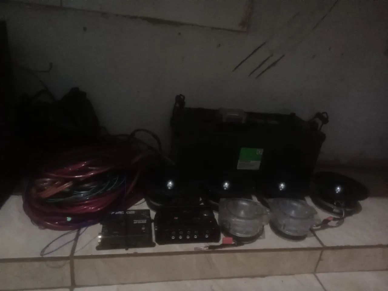 Vendo som de carro completo 