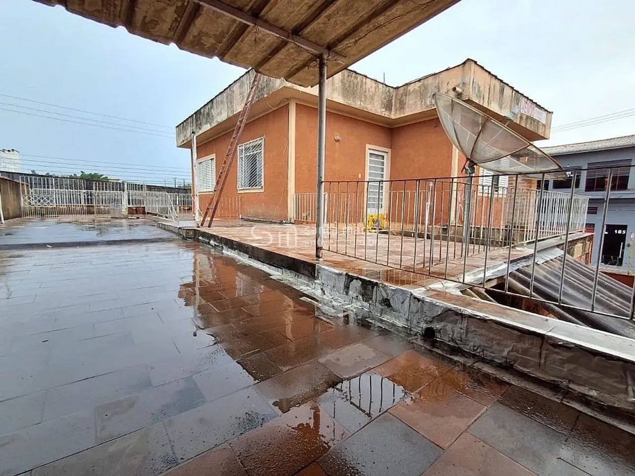 SOBRADO COM PONTO DE COMÉRCIO  VILA NUNES  LORENA - SP - Foto 2